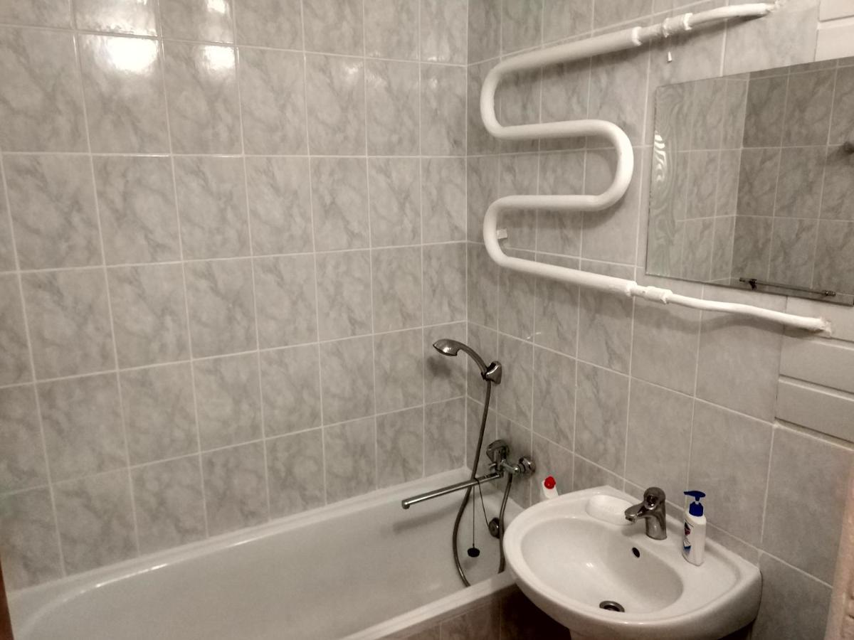Apartment 2Bedrooms On Stalevarov Near State Medical University Zaporizhia Dış mekan fotoğraf