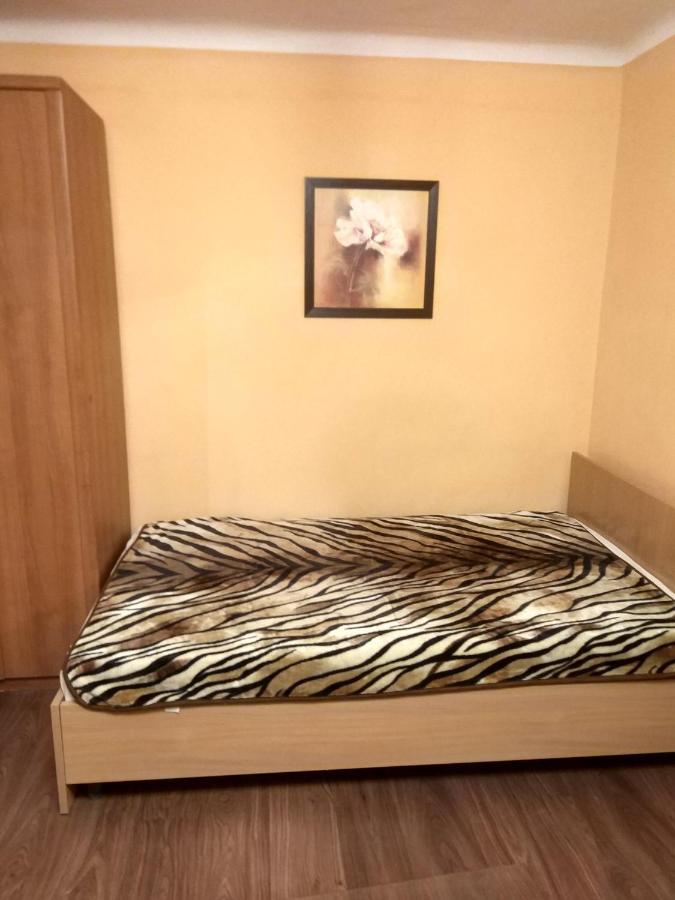 Apartment 2Bedrooms On Stalevarov Near State Medical University Zaporizhia Dış mekan fotoğraf